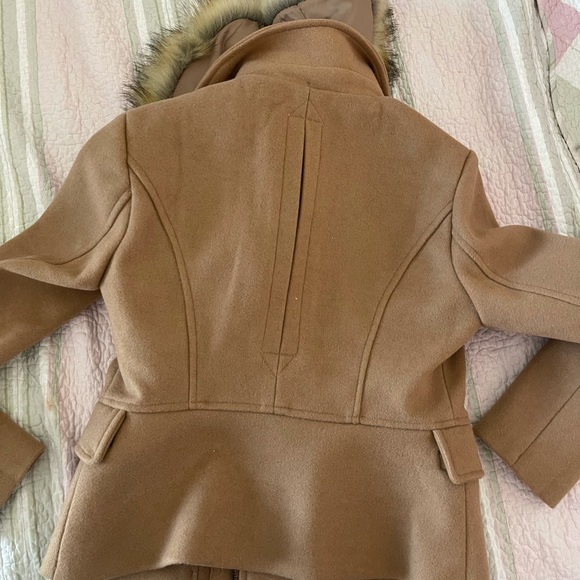 Tan winter coat with fur Fashion Nova Winter in Vermont size M NWT - Picture 4 of 5